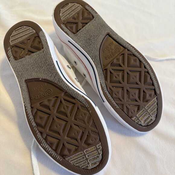 Converse SIZE 7 Women’s Low Top White Canvas Sneakers Lace Up - Picture 10 of 10